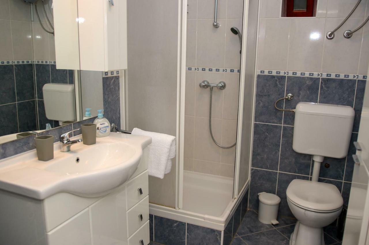 Apartment Nakic Vrpolje ภายนอก รูปภาพ